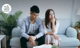 夫妻亲热视频,温馨浪漫的亲密时光